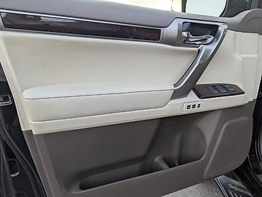 4х4 машина: Lexus GX: 2017 г., 4.6 л, Автомат, Бензин, Внедорожник — 10