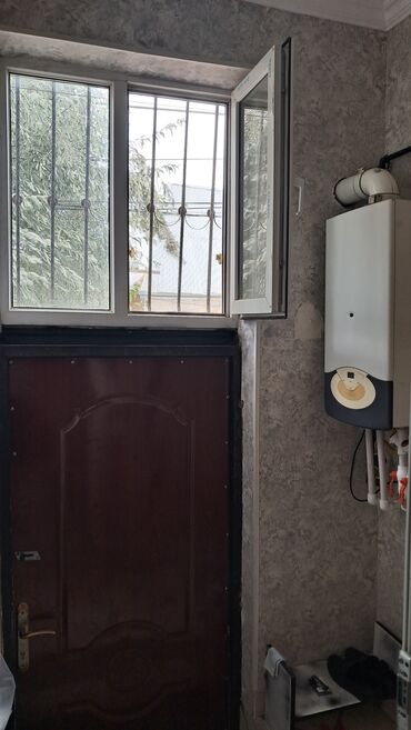 kirayə evlər xalqlar dostluğu: 25 kv. m, 1 otaqlı, Kombi, Qaz, İşıq