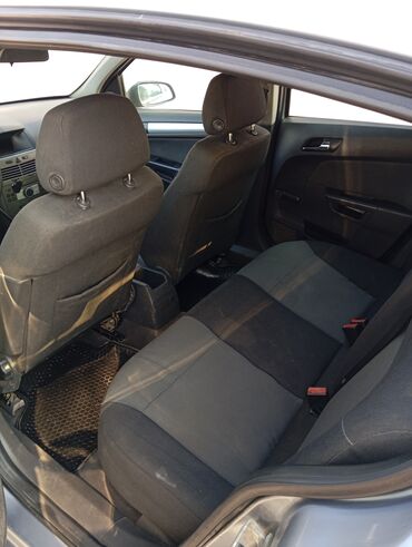 Opel: Opel Astra H hatchback - Kuzov: 5 qapılı hatchback, gümüşü rəng - — 6