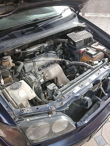 минивен левый: Toyota Ipsum: 1998 г., 2 л, Автомат, Бензин, Минивэн — 9
