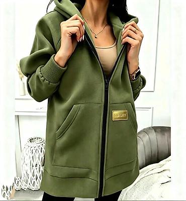 Dukserice: Duks jaknica: 2.999 dinara
S M L XL — 4