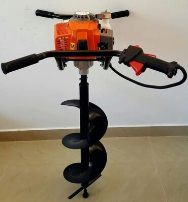 Ostali alati i mašine: Prodajem nov i kvalitetan benzinski bušač rupa. Snaga: 52 CC Model — 8