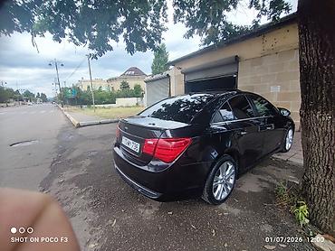 235 55 18: Chevrolet Cruze: 1.4 l | 2014 il 237522 km Sedan — 7