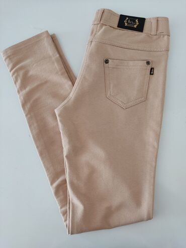 farmerke sa sljokicama: Lagane letnje pantalone kao helanke sa elastinom, krem boja je u