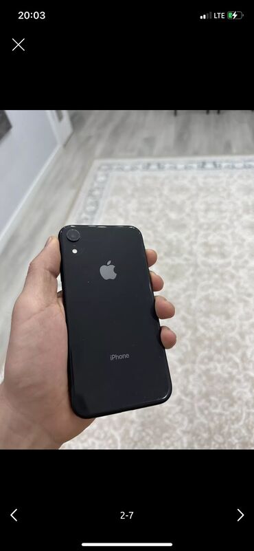Apple iPhone: IPhone Xr, Б/у, 64 ГБ, Черный, Зарядное устройство, Защитное стекло, Чехол, 80 %