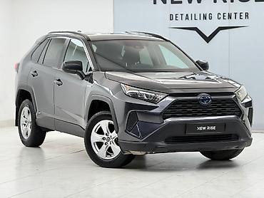 Toyota: Toyota RAV4: 2019 г., 2.5 л, Вариатор, Гибрид, Кроссовер — 1