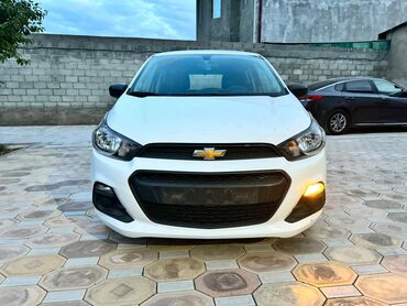 авто в рассрочку без первоначального взноса: Chevrolet Spark: 2018 г., 1 л, Автоматические, Бензин, Хэтчбэк
