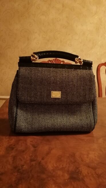 ���������������� �� �������������� в Кыргызстан | СУМКИ: Продается, женская итальянская сумка, от Dulce & Gabbana, В