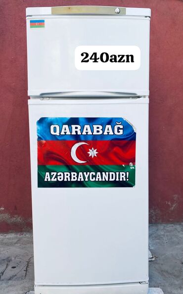 Ət çəkən maşınlar: 2 qapılı Indesit Soyuducu Satılır, rəng - Ağ