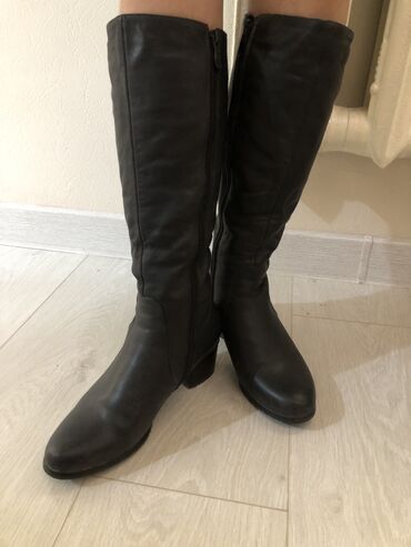 женская обувь размер 38: Сапоги, 38, цвет - Черный