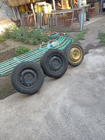 авто ру шины бу: Продается шины 195/70R14 2 штук зимний. Таблетка запаска на 14 at lalafo.kg авто ру шины бу: Продается шины 195/70R14 2 штук зимний. Таблетка запаска на 14