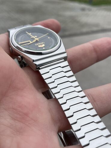 Qol saatları: İşlənmiş, Qol saatı, Orient, rəng - Boz — 9