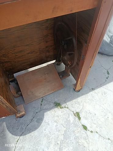 dikis masini: Mekanik tikiş maşını və dolablı ayaq pedalı komplekti - Klassik — 3