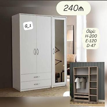 refli: Ağ rəngli 3 qapılı dolab, güzgülü ön panel və 2 alt çekmece ilə — 1