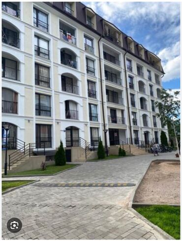 срочно продается квартира: 1 комната, 36 м², Цокольный этаж этаж