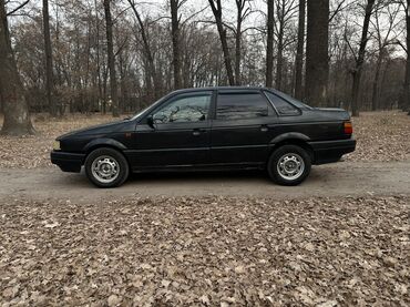 Volkswagen: Volkswagen Passat: 1992 г., 1.8 л, Механика, Бензин — 4