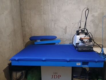 Tikiş maşınları: 1-averloq tikiş maşını 4 saplı 2-Gizli tikiş avadanlığı 5 saplı -da lalafo.az — 3 Tikiş maşınları: 1-averloq tikiş maşını 4 saplı 2-Gizli tikiş avadanlığı 5 saplı — 3