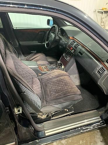 Mercedes-Benz: Mercedes-Benz E-Class: 1998 г., 2.4 л, Газ — 2