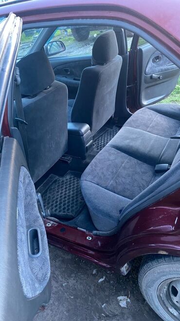 Mitsubishi: Mitsubishi Lancer: 1998 г., 1.3 л, Автомат, Бензин, Седан — 10