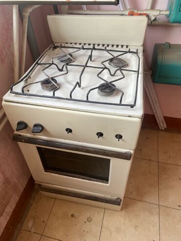 Plitələr və bişirmə panelləri: Plitə Qazlı, Ayrıca dayanan, 4 gözlü