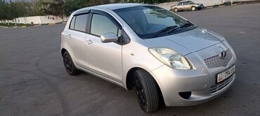 Toyota: Toyota Vitz: 2005 г., 1 л, Вариатор, Бензин, Хэтчбэк — 3