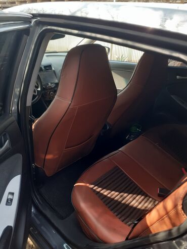 Hyundai: Hyundai Accent: 1.6 l | 2013 il Hetçbek — 12