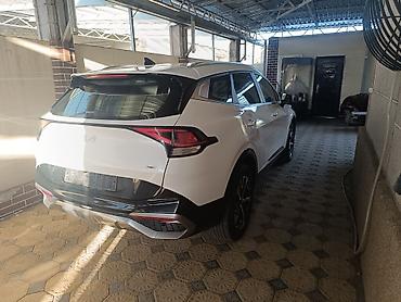 салон киа карнивал: Kia Sportage: 2023 г., 1.6 л, Автомат, Гибрид, Кроссовер — 8