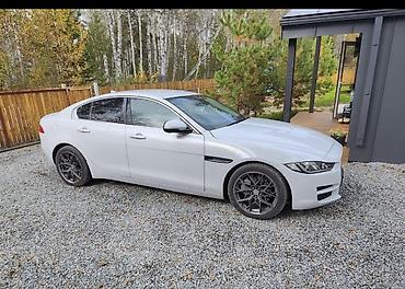 Jaguar XE: 2017 г., 2 л, Автомат, Дизель, Седан