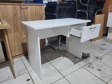 ütu stolu: Dördbucaq masa, Stulsuz, Polkasız, Siyirməli, Sadə laminat — 5