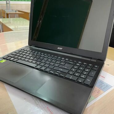 ноутбук дешёвые: Ноутбук, Acer, 4 ГБ ОЗУ, Intel Core i5, 15.6 ", Б/у, Для несложных задач, память SSD