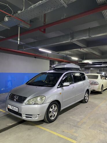 Toyota: Toyota Ipsum: 2003 г., 2.4 л, Автомат, Газ, Минивэн — 3