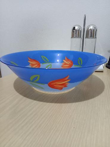 Стаканы: Продаю стаканы разного вида. Шесть стаканов и кувшин ёмкостью 1,2 — 6