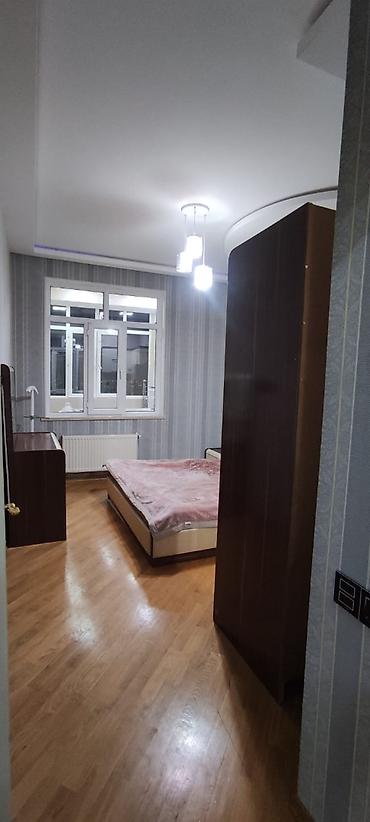 neftcilər obyekt: Nizami rayonu, Neftçilər metrosunun yaxınlığı, 24-cü Polis Bölməsinin — 4