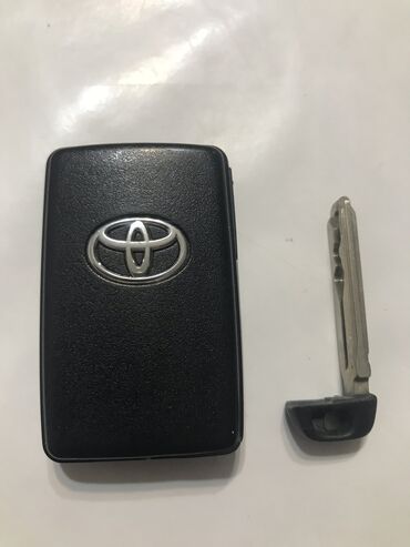 автомобиль toyota prius: Ключ Toyota 2014 г., Б/у, Оригинал, Япония