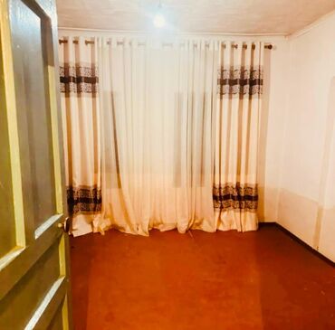 сниму дачу недорого от хозяина: 30 м², 2 комнаты, Парковка, Забор, огорожен