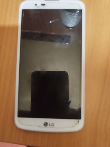 LG: LG K10, 16 GB, rəng - Ağ, Sensor