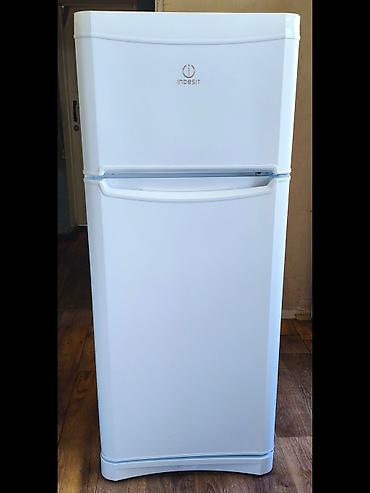 холодильник бу продажа: Холодильник Indesit, Б/у, Двухкамерный, De frost (капельный), 60 * 145 * 60 — 4