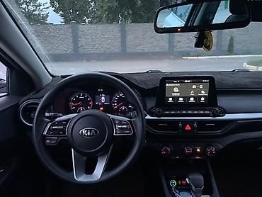 jeely coolray: Kia K3: 2019 г., Седан — 5