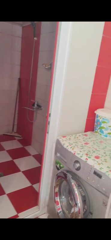 Həyət evləri və villaların satışı: 4 otaqlı, 220 kv. m, Kredit yoxdur, Orta təmir — 11