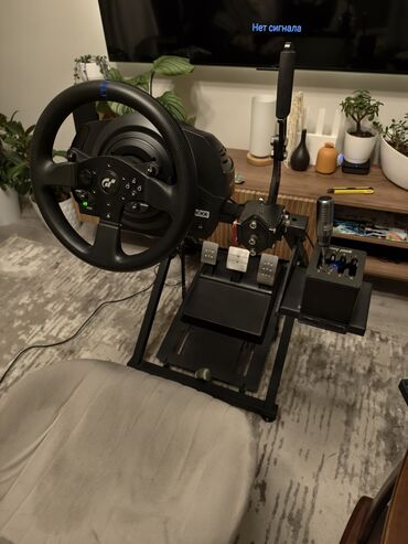 купить руль для пк с коробкой передач и сцеплением: Руль Thrustmaster T300RS GT Edition. продам руль, также в комплекте