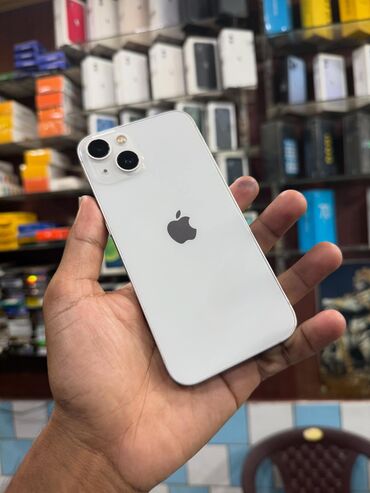 apple monitor: IPhone 13, Белый