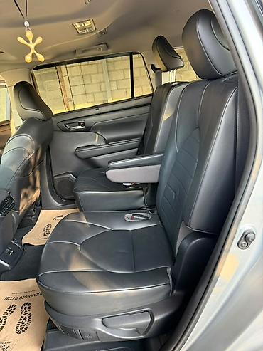 Toyota: Toyota Highlander: 2020 г., 3.5 л, Автомат, Бензин, Кроссовер — 9