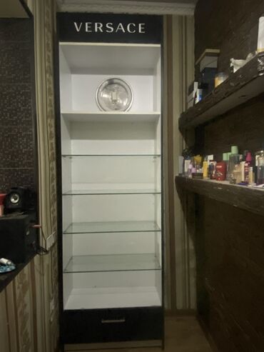 оборудование для детского магазина: Витринный стеллаж для магазина/салона. Габариты на фото