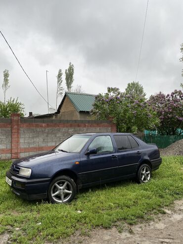 runx alex: Volkswagen Vento: 1991 г., 1.8 л, Механика, Бензин, Седан