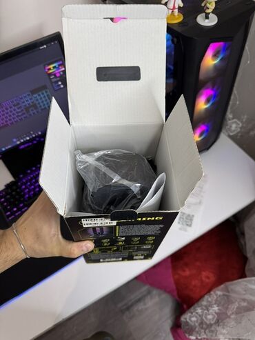 Digər kompüter aksesuarları: 2E Gaming Headset Stand 5 reng Sensorludur modları var istediyiniz — 8