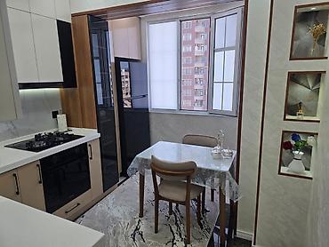 Plitələr və bişirmə panelləri: ƏHMƏDLİDE Tecılı satılır 9/7 sarayeva 34 de 2 otaq super remont — 1