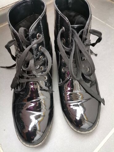 ženske vojne čizme: High boots, 39