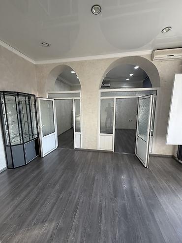 квартира на исыккуле: Продажа офисов 60 м², С ремонтом, Многоэтажное здание, 1 этаж — 2