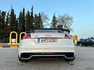 Audi TT RS: | Καμπριολέ