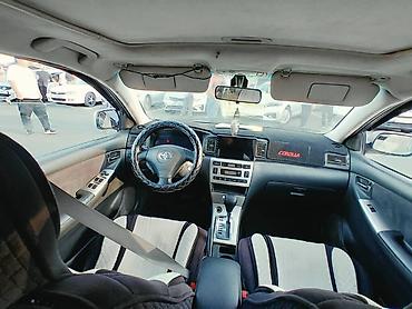 volkswagen 1990: Toyota Corolla: 2002 г., 1.8 л, Автомат, Хэтчбэк — 4